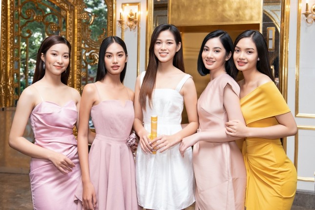 Top 35 Hoa Hậu Việt Nam 2020 bước vào hành trình đầu tiên: Người đẹp Nhân Ái ảnh 7