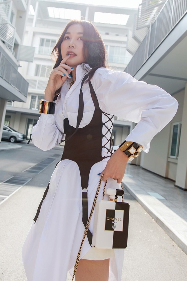 Thanh Hằng đúng chuẩn đẳng cấp “chị Đại”, đã chụp ảnh street style thì khó ai đọ lại ảnh 6