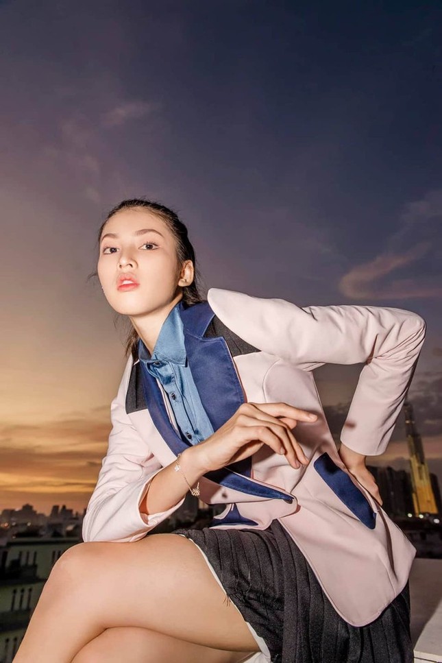 Nguyễn Lê Ngọc Thảo: Cô gái lần đầu đi thi sắc đẹp đã giành luôn ngôi vị Á hậu 2 ảnh 5