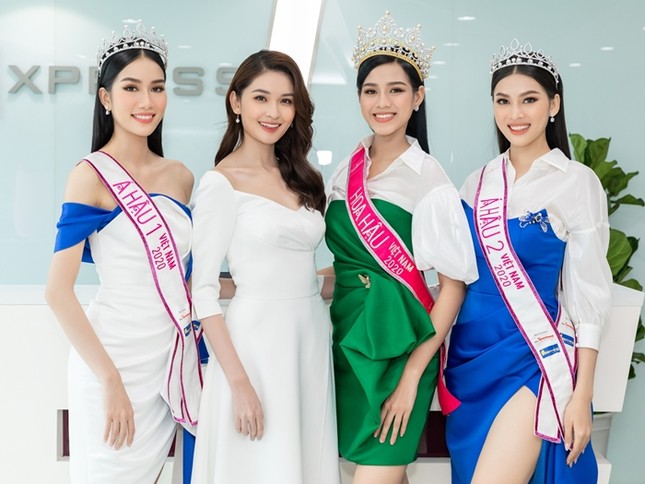 Á hậu Việt Nam 2016 Thùy Dung tiết lộ điều cô yêu mến nhất ở tân Hoa hậu Đỗ Thị Hà ảnh 3