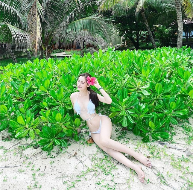 Cận cảnh nhan sắc dịu dàng của Tường Vi, thí sinh gây tiếc nuối nhất nếu chỉ đạt Á hậu 2 Đại sứ Hoàn Mỹ 2020 ảnh 3