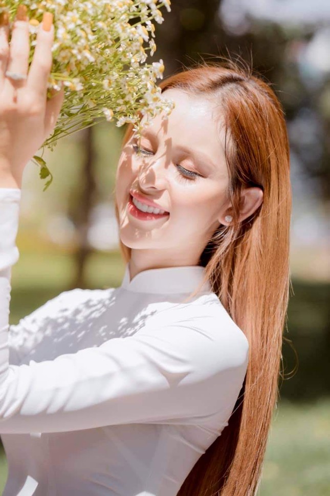 Cận cảnh nhan sắc dịu dàng của Tường Vi, thí sinh gây tiếc nuối nhất nếu chỉ đạt Á hậu 2 Đại sứ Hoàn Mỹ 2020 ảnh 1