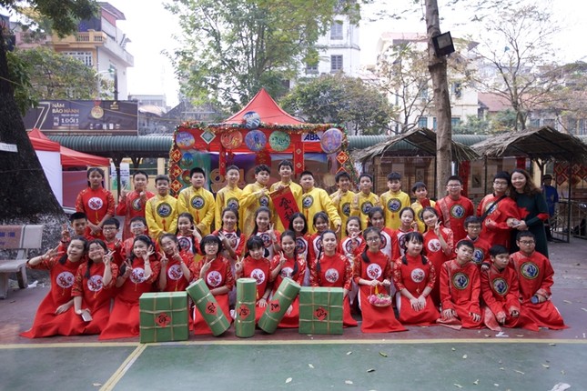 Teen THCS Nguyễn Tri Phương trải nghiệm vô vàn điều thú vị tại Lễ hội Vũ Khúc Xanh đón Tết ảnh 1
