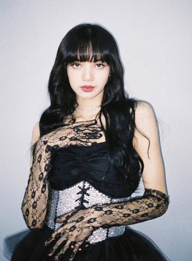 BLACKPINK được khen diện trang phục nội y đẹp nhất K-Pop nhưng chỉ có 3 thành viên được nhắc đến? ảnh 4