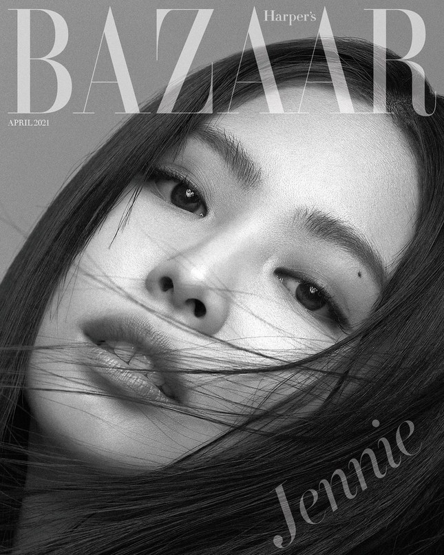 Jennie xuất hiện trên Harper’s BAZAAR Hàn với tận 5 phiên bản bìa, 5 phong cách khác nhau ảnh 1