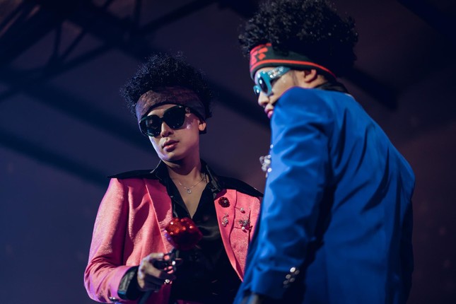 V-Pop “rộn ràng” mùa cuối năm: Quân A.P, Da LAB, Amee thi nhau “thả thính” MV mới ảnh 5