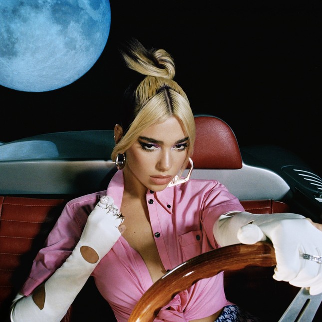 Dua Lipa phát hành album mới "Future Nostalgia" trong nước mắt vì bị leak sớm tận 2 tuần ảnh 1