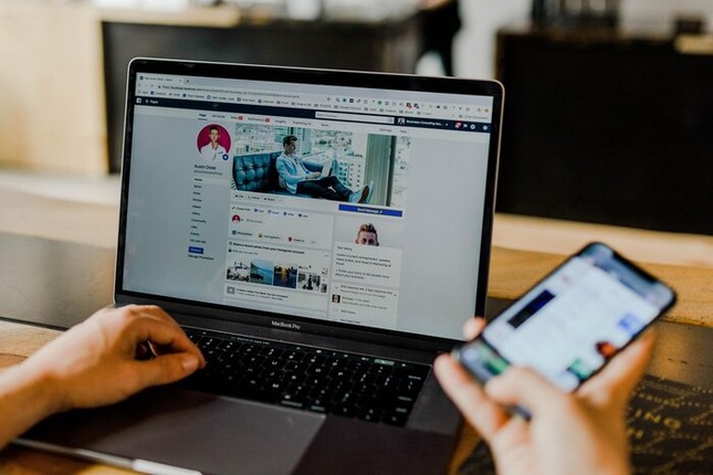 Facebook chia sẻ 10 cách nhận biết tin giả trong đại dịch COVID-19 ảnh 2