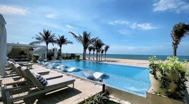 “Choáng” với khung cảnh bên trong khu resort siêu sang mà Tiên Nguyễn đang nghỉ dưỡng ảnh 2