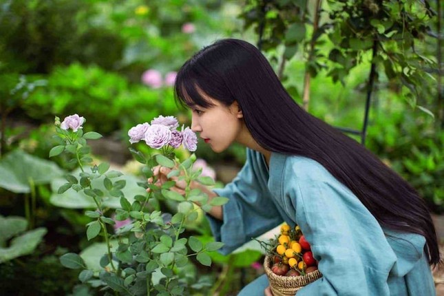 Không phải Lý Tử Thất, đây mới là vlogger nữ Trung Quốc có thu nhập cao nhất YouTube ảnh 6