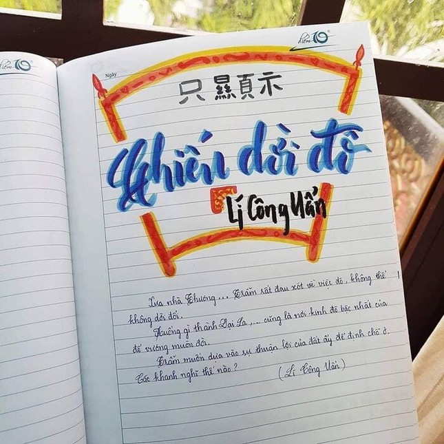 Cuốn vở Ngữ văn được trang trí đầy màu sắc, nhìn vào là muốn học bài ngay! ảnh 2