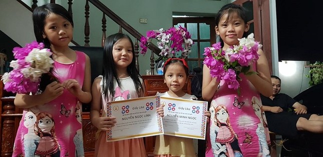 Phụ huynh sáng tạo “giấy like” thay giấy khen động viên con gây “bão” mạng xã hội ảnh 3