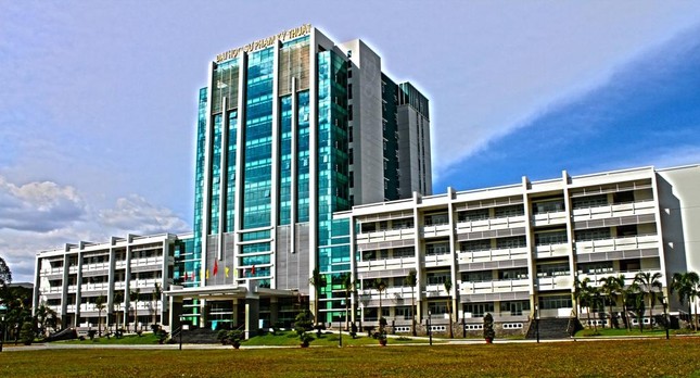 Trường Đại học đầu tiên ở TP.HCM công bố điểm nhận hồ sơ xét tuyển ảnh 1