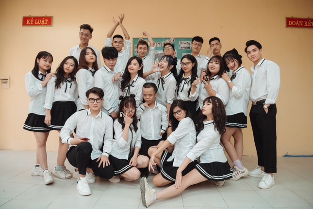 Hot streamer Quang Cuốn, Thảo Nari tham gia sitcom học đường, dân mạng "lót dép hóng" ảnh 2