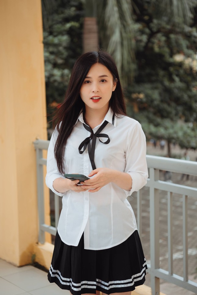Có gì ở tập 1 “Siêu Quậy 12E2” - sitcom có sự tham gia của streamer Thảo Nari, Quang Cuốn? ảnh 3
