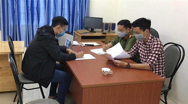 Nam sinh lớp 10 ở Lâm Đồng làm giả văn bản nghỉ học sẽ chịu hình thức xử lý như thế nào? ảnh 2