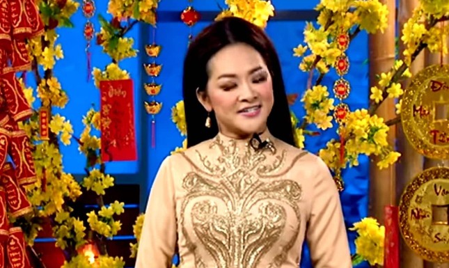Đầu năm, Như Quỳnh gây 'sốt' vì ngoại hình khác lạ ảnh 4