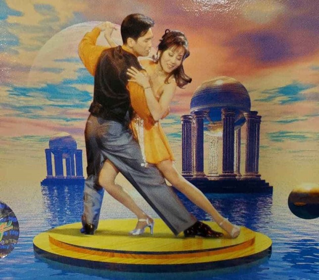 MC Kỳ Duyên nhảy sexy bên Nguyễn Hưng khiến fan 'bấn loạn' ảnh 1