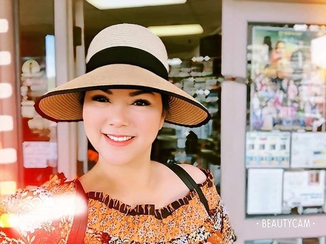 'Nếu xuân này vắng anh' của vợ cố nghệ sĩ Chí Tài liên tục gây 'sốt' ảnh 1