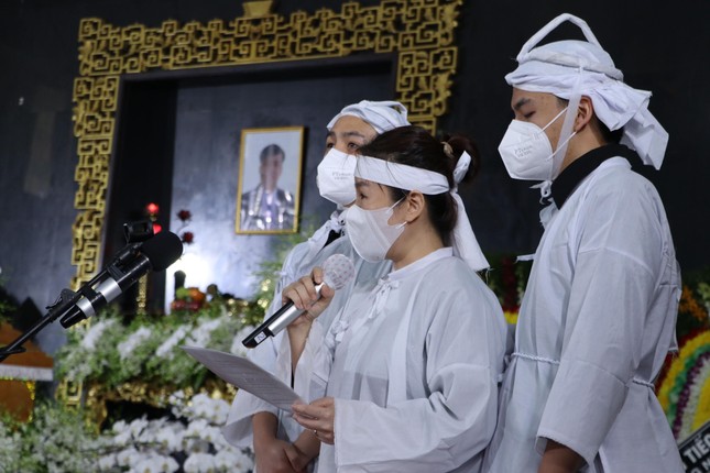 Hình ảnh lễ truy điệu Phó Chủ tịch Thường trực UBND TPHCM Lê Hòa Bình ảnh 4