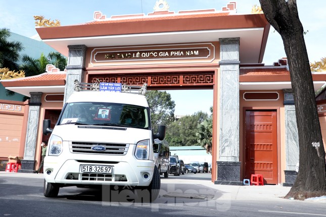 Hình ảnh lễ truy điệu Phó Chủ tịch Thường trực UBND TPHCM Lê Hòa Bình ảnh 15
