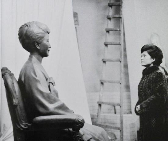 Park Geun-hye: Từ ‘lá ngọc cành vàng’ đến Tổng thống bị phế truất ảnh 2