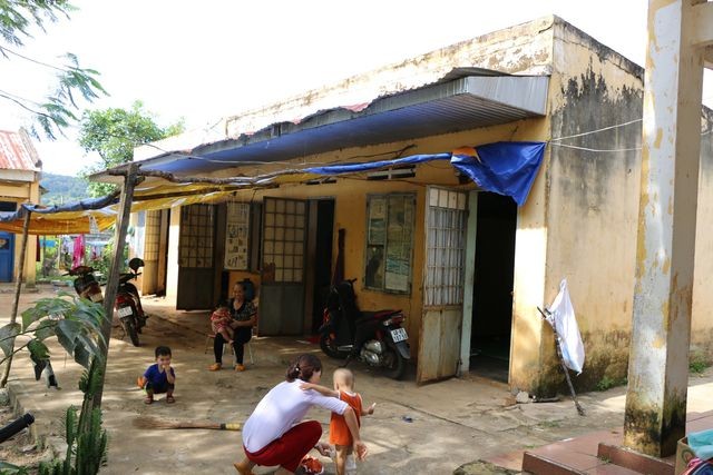 Đắk Nông: Sợ trò thất học, 8 cô giáo trẻ tình nguyện đứng lớp không lương ảnh 2