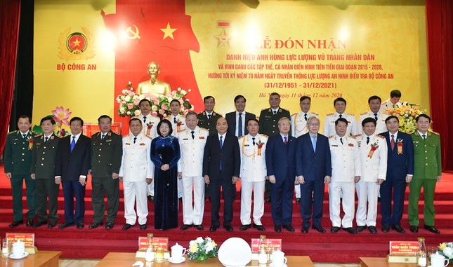 Thủ tướng trao danh hiệu Anh hùng tặng Cục An ninh điều tra ảnh 1