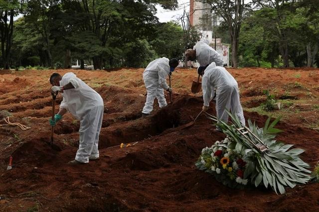 Sau Tổng thống, đến lượt Phó Tổng thống Brazil mắc COVID-19 ảnh 1
