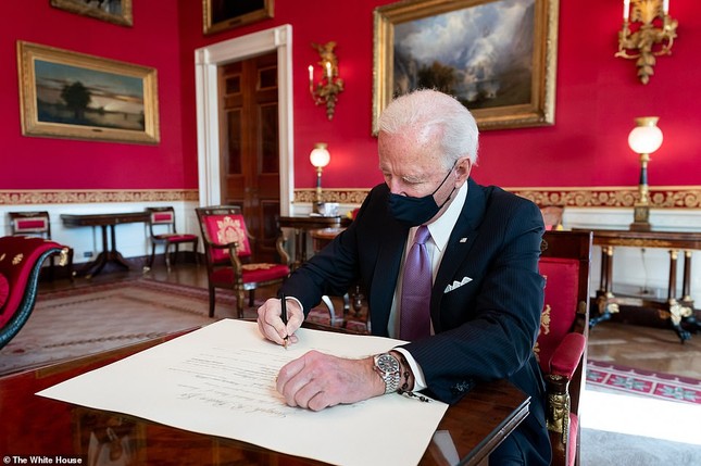Loạt ảnh hiểm về cuộc sống trong Nhà Trắng của Tổng thống Joe Biden ảnh 12