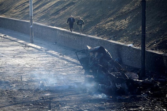 Tận thấy dàn xe quân sự được cho là của Nga bị phá huỷ trong chiến dịch ở Ukraine ảnh 13