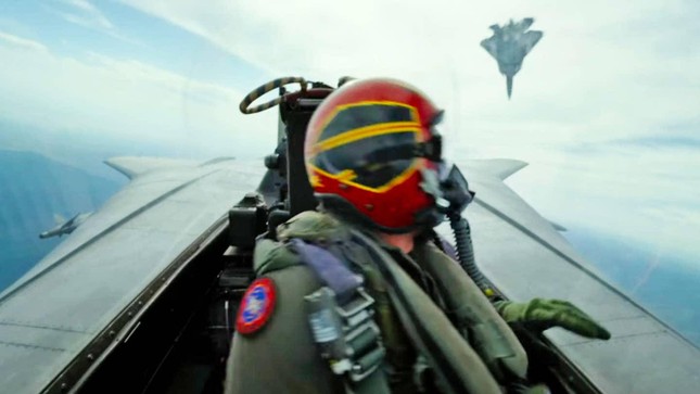 Nga mời diễn viên Tom Cruise đến 'mục sở thị' tiêm kích Su-57 ảnh 1