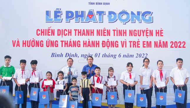 Tuổi trẻ Bình Định phát động Chiến dịch Thanh niên tình nguyện Hè 2022 ảnh 4