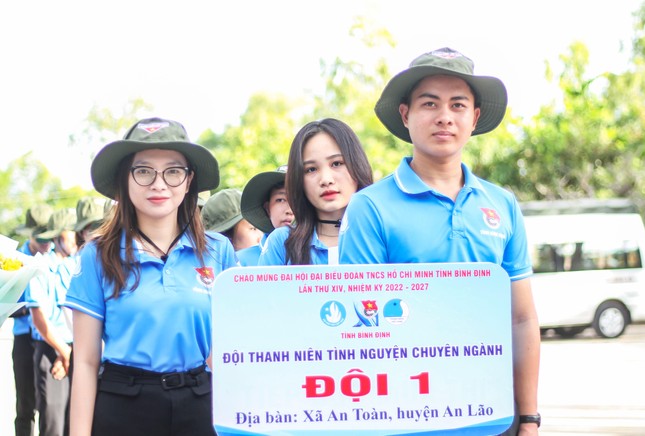 Tuổi trẻ Bình Định ra quân 5 đội TNTN chuyên ngành hỗ trợ các địa phương đặc biệt khó khăn ảnh 2
