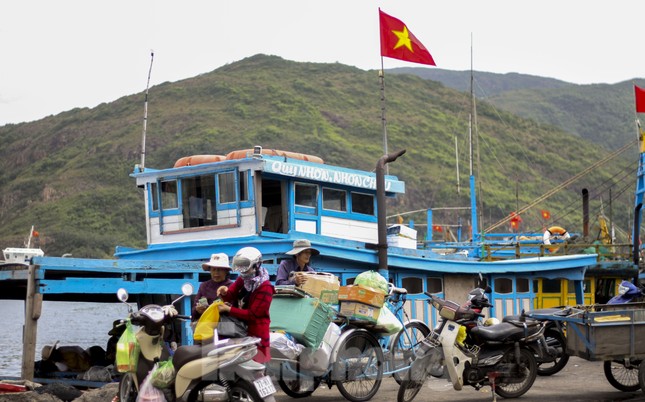 'Mang Tết' ra đảo Cù Lao Xanh ảnh 2