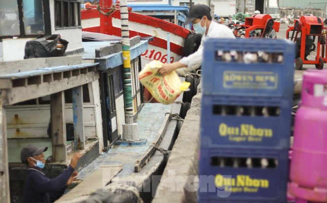 'Mang Tết' ra đảo Cù Lao Xanh ảnh 4