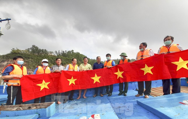 Bình Định ra quân chương trình 'Tháng ba biên giới' ảnh 3