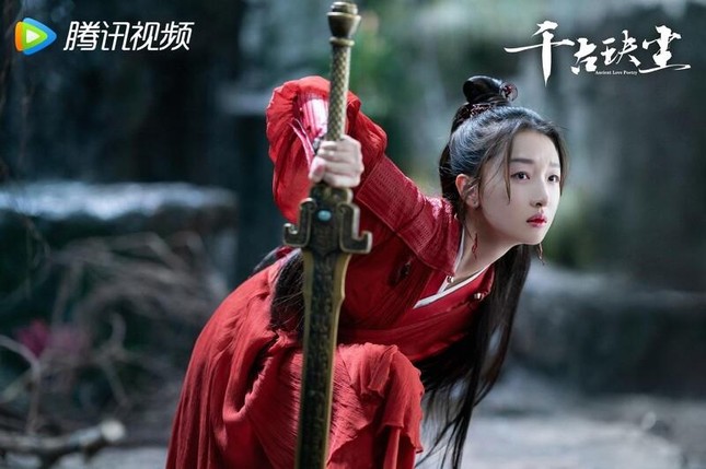 5 nữ diễn viên trẻ Hoa ngữ diễn cảnh khóc xuất sắc nhất, không thể thiếu Triệu Lệ Dĩnh! ảnh 2