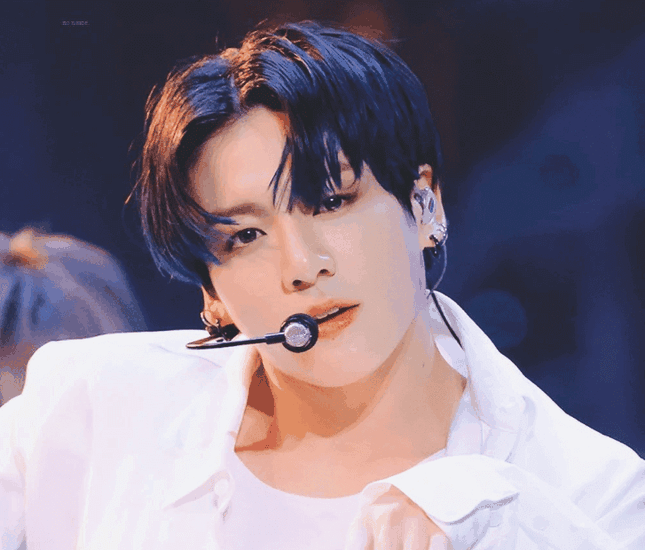 Đỉnh như Jungkook (BTS), đến mặt mộc cũng đẹp hết phần thiên hạ ảnh 1