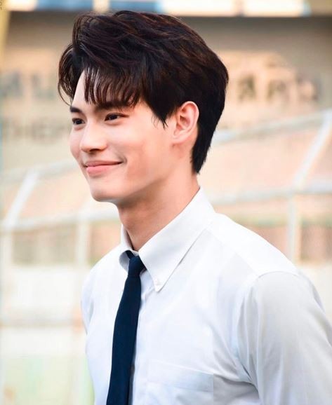 8 bí mật chưa chắc bạn đã biết về chàng nam thần Win (2gether The Series) ảnh 1
