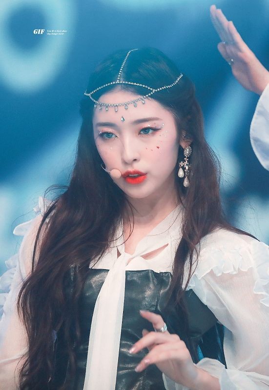 Điều gì làm nên những “cây hút fan” của các nhóm nhạc K-Pop? ảnh 5