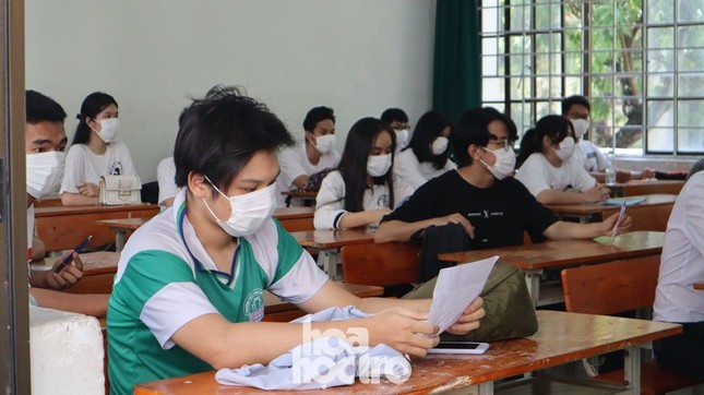 Đà Nẵng: Sĩ tử “check-in” địa điểm dự thi Tốt nghiệp THPT, công tác chuẩn bị đã sẵn sàng ảnh 5