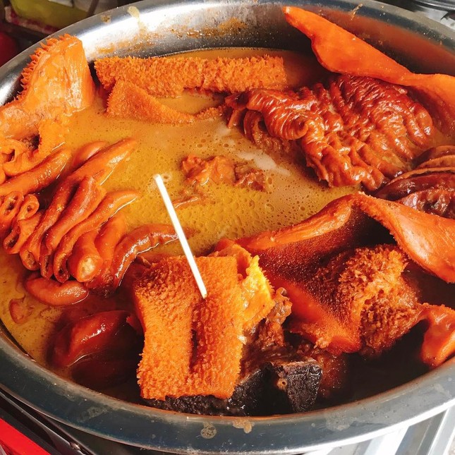 Này bạn, ghé Sài Gòn nhâm nhi một chén phá lấu cho ấm bụng không? ảnh 2