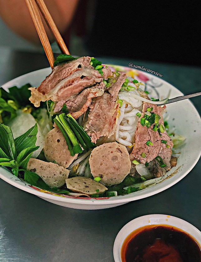 Thức dậy nào, Sài Gòn có vô vàn bữa sáng ngon lành đang đợi bạn “măm măm"! ảnh 1