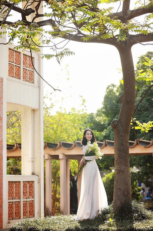 Cuộc thi viết Trà sữa cho tâm hồn: Tháng Tư ngóng chờ mùa hoa bách hợp nở ảnh 3