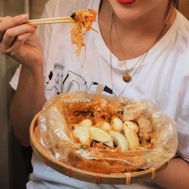 Hẹn hò Sài Gòn: Phá lấu và Bánh tráng - bộ đôi hoàn hảo cho bữa xế ngày mưa ảnh 6