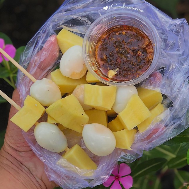 “Cưa đổ” một nàng teen Sài thành bằng bịch xoài keo và ly trà trái cây, được chứ? ảnh 2