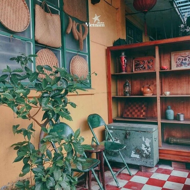 Cà phê vintage mô phỏng Hội An mộng mơ trong khu chung cư “sống ảo” nhất Sài Gòn ảnh 8