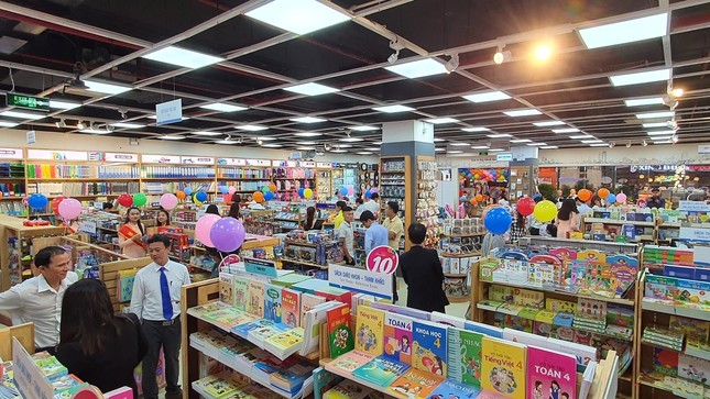 Tọa độ mùa Hè: 3 địa điểm tụ tập bạn bè, “sống ảo” chất lừ tại Sài Gòn, bạn biết chưa? ảnh 10
