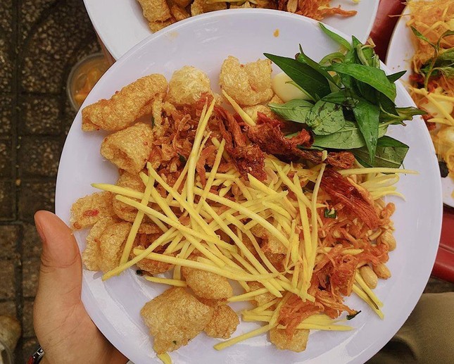 Da heo trộn giòn tan và bánh cam tuổi thơ ngọt ngào dành cho các cô nàng mê ăn vặt ảnh 2